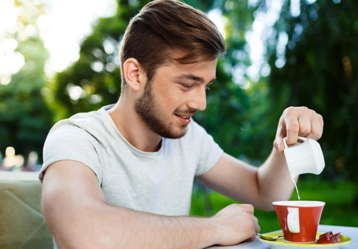 Sip-Hot-Tea-or-Milk